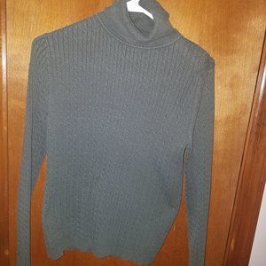 Olive green cabled turtleneck